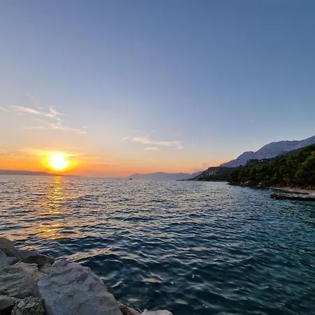 Luxury 2 Night Minimum Until June 31st!! * Torrox