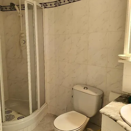 Luxury 2 Night Minimum Until June 31st!! Apartment